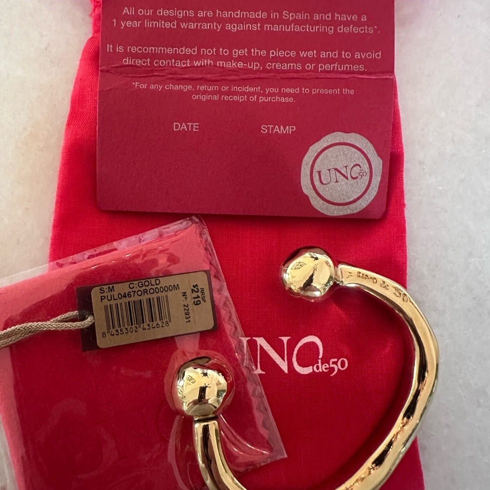 Uno de 50 Gold Zen Bracelet Size S/M - Picture 5 of 7
